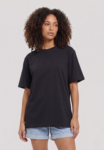 T-shirt Urban Classics en noir : devant