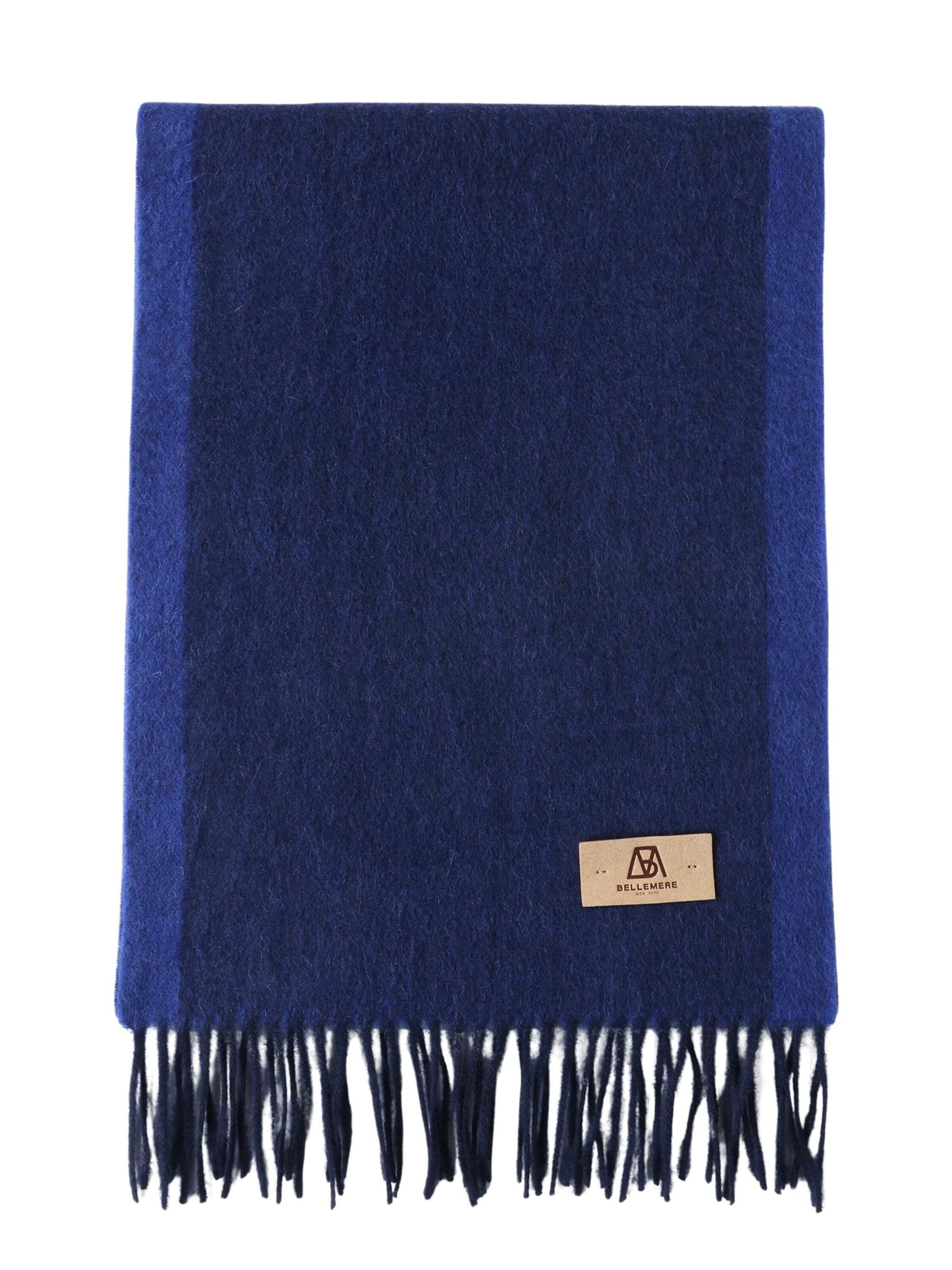 BELLEMERE NEW YORK Scarf 'Zweifarbiger Kaschmirschal' in Blue: front