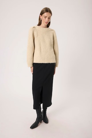 SOAKED IN LUXURY Trui 'Pleoni' in Beige