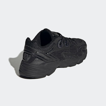 juoda ADIDAS ORIGINALS Sportbačiai be auliuko 'Astir'