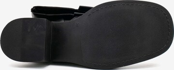 Giada Boots in Black