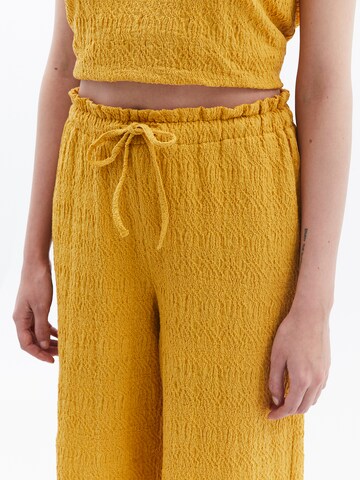 OXXO Wide leg Pants in Yellow