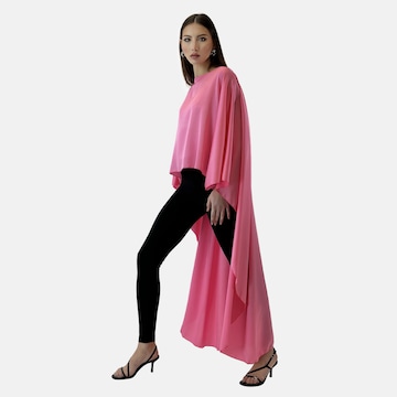 Mantellina di Elara in rosa