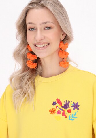 IZIA Sweatshirt 'Boho' in Geel