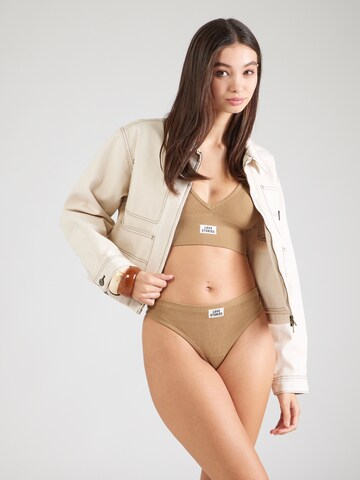 Tanga 'LIMA' de la LOVE Stories pe bronz
