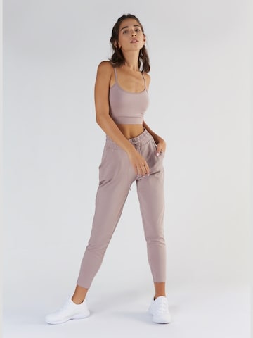 True North Tapered Pants 'Jogging Pants' in Purple