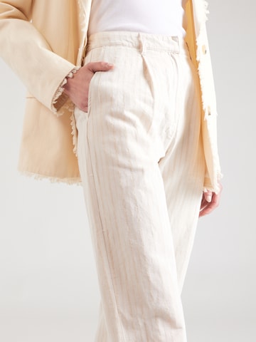 regular Pantaloni con pieghe di Rotholz in beige