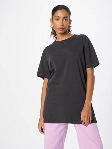 Cotton On - Camiseta talla grande en negro: frente