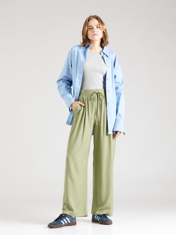 VILA Regular Pants 'PRICIL' in Green