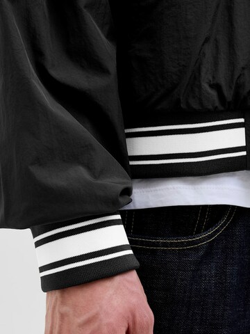 JACK & JONES Демисезонная куртка 'JORAlmeria' в Черный