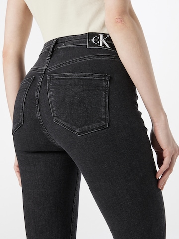 Calvin Klein Jeans Skinny Jeans in Schwarz