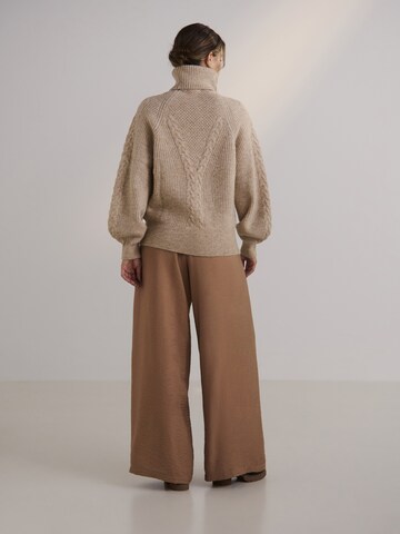 Guido Maria Kretschmer Women Sweater 'Alena' in Beige