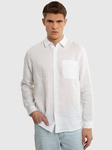 Coupe regular Chemise 'JIANIS' BIG STAR en blanc : devant