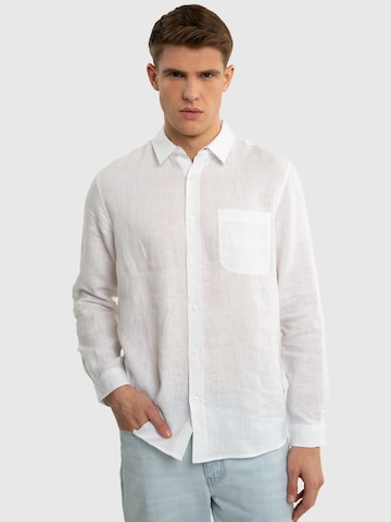 BIG STAR Regular fit Button Up Shirt 'JIANIS' in White: front