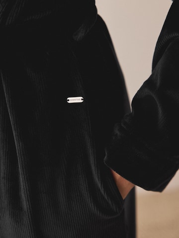 Accappatoio lungo di Next in nero