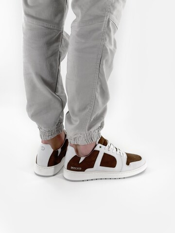 Dutch'D Sneaker low 'Rune' in Braun