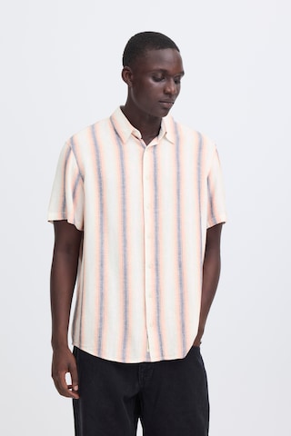 BLEND - Regular Fit Camisa ' BHBobby Linen Mix ' em laranja