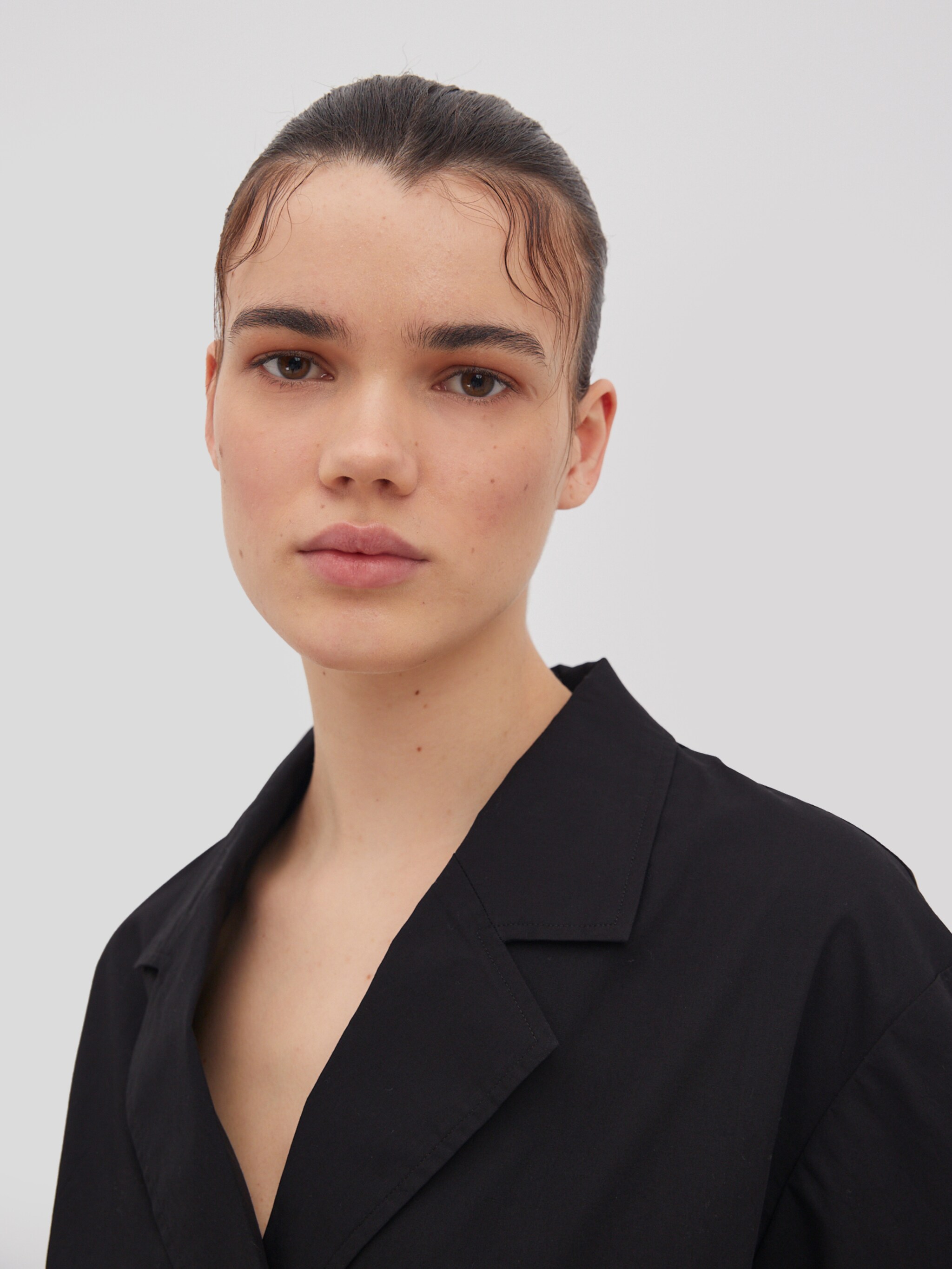 EDITED Produkte Bluse (GOTS) schwarz