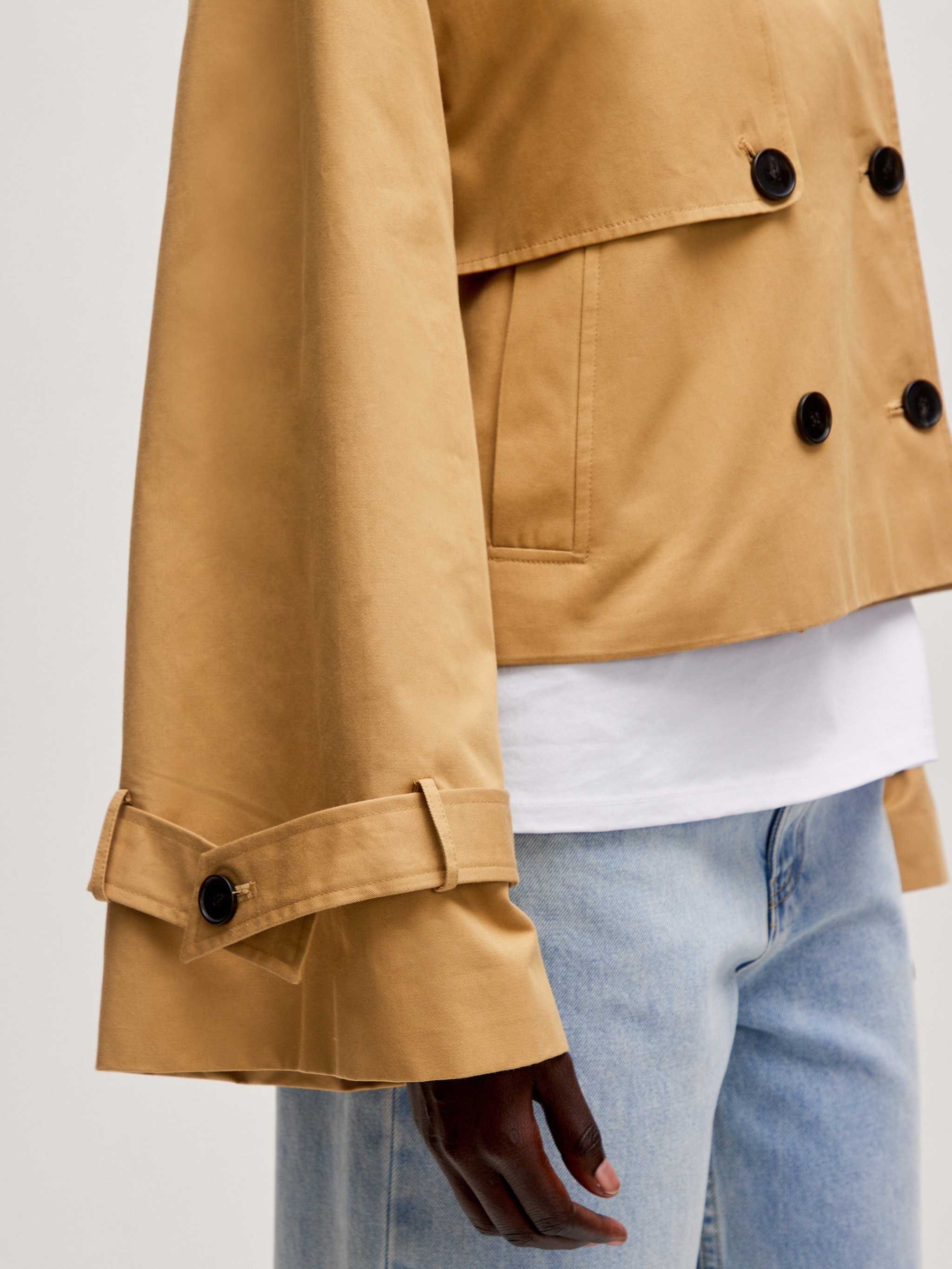 EDITED Producten Tussenjas 'Rosa' Beige