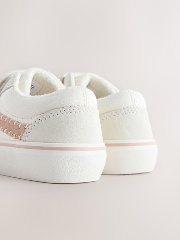 Baskets Next en beige