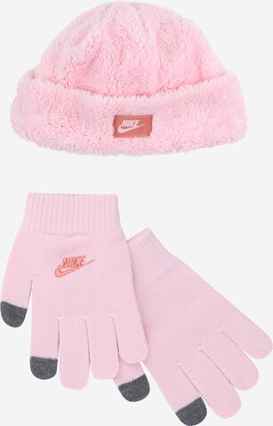 Nike Sportswear Beanie in Pink: front