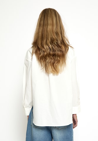 T-shirt 'Camilla ' DESIRES en blanc