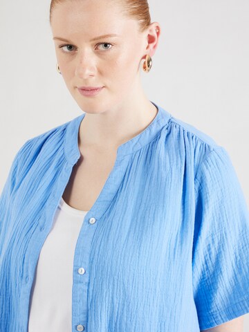 Camicia da donna 'CARThyra' di ONLY Carmakoma in blu