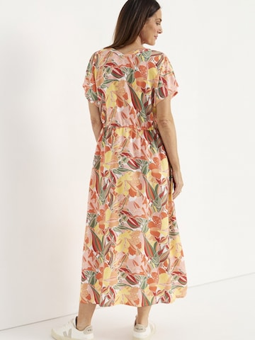 Cellbes of Sweden Kleid aus Viskose mit einem Blumen-Muster in Gelb