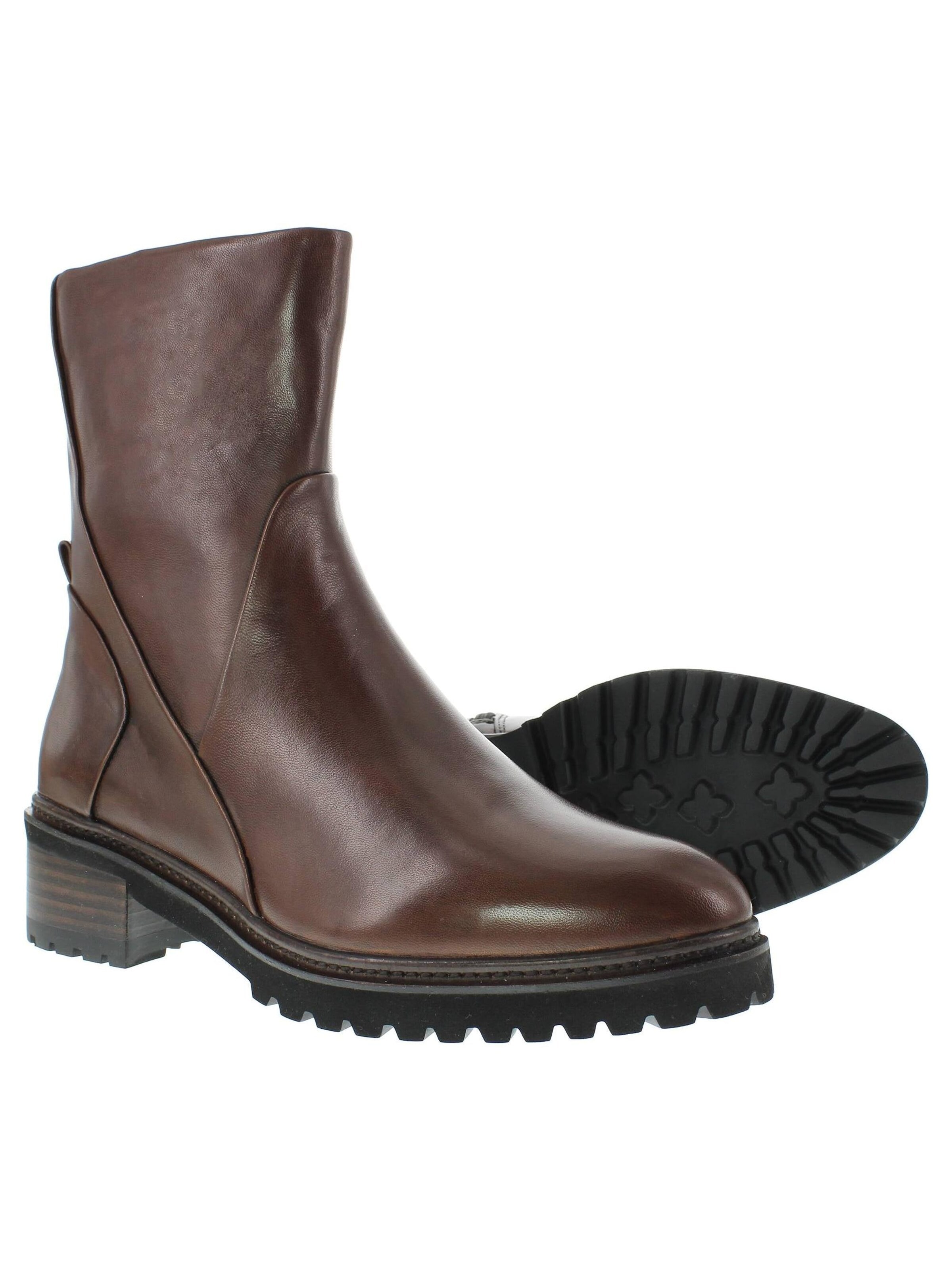 Everybody Booties 'GEMA' in Brown