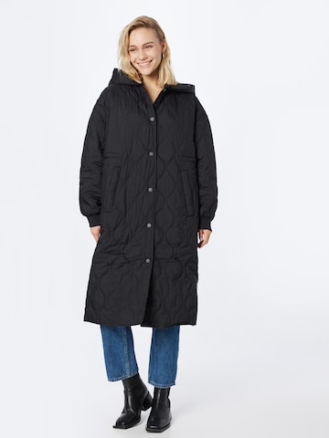 UNITED COLORS OF BENETTON Between-seasons coat in Black: front