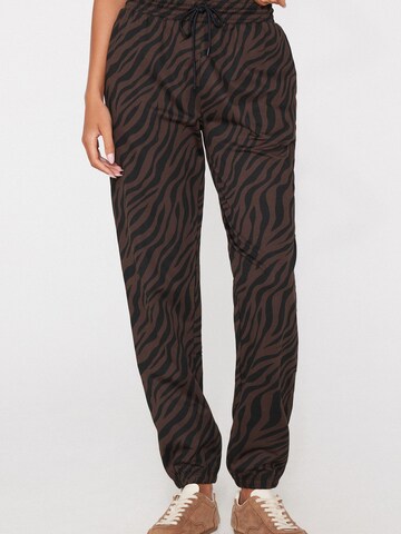 Tezenis Tapered Pants in Brown: front