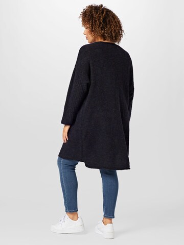 Fransa Curve Knit Cardigan 'Sandy' in Black