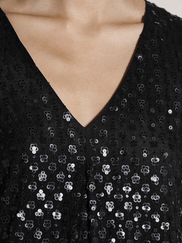 MADELEINE Jurk in Zwart