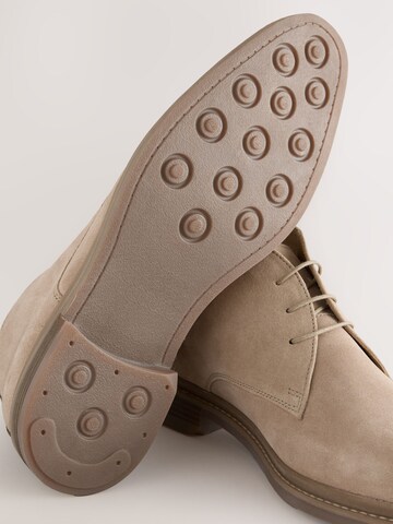 Botine Chukka de la Next pe gri