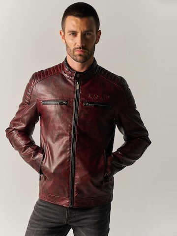 KOROSHI Jacke in Rot: Vorderseite