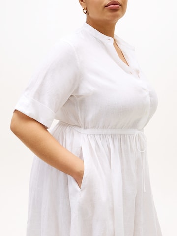 Robe-chemise Tommy Hilfiger Curve en blanc