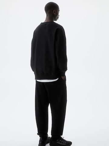 Sweat-shirt Pull&Bear en noir