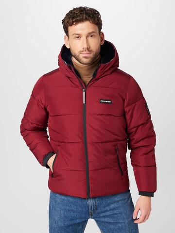 Veste mi-saison HOLLISTER en rouge : devant