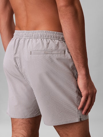 Shorts de bain 'Seersucker' Calvin Klein Swimwear en gris