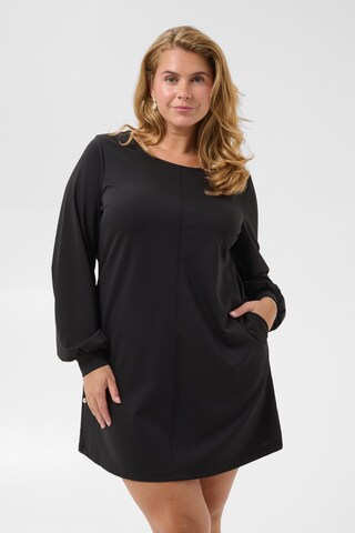 Robe 'Jenna' KAFFE CURVE en noir : devant