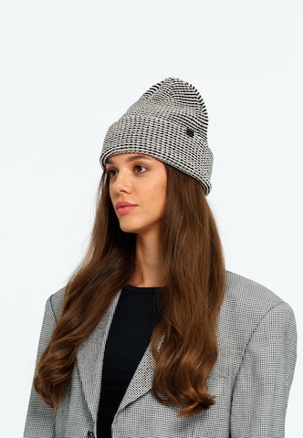 Bickley + Mitchell Mütze in Schwarz: Vorderseite