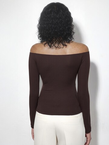 Busem Shirt in Brown