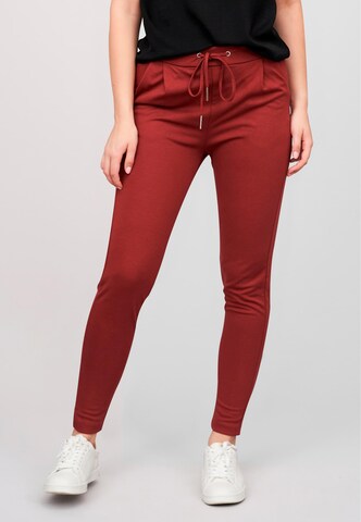 Cloud5ive Slimfit Hose in Rot: Vorderseite