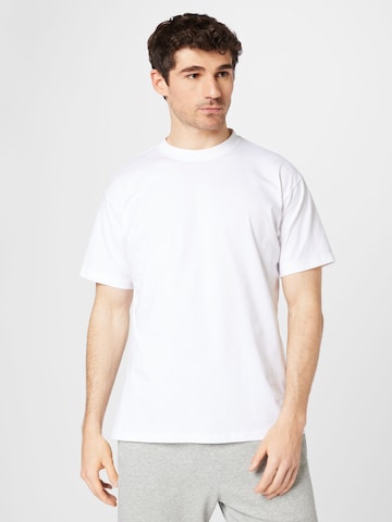 T-Shirt Nike Sportswear en blanc : devant