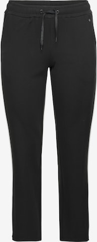 SHEEGO Loose fit Pants in Black: front