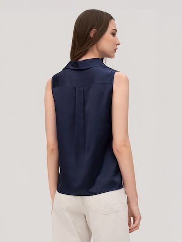 Lilysilk - Blusa 'Ärmelloses Seide Hemd mit V-Ausschnitt' en azul