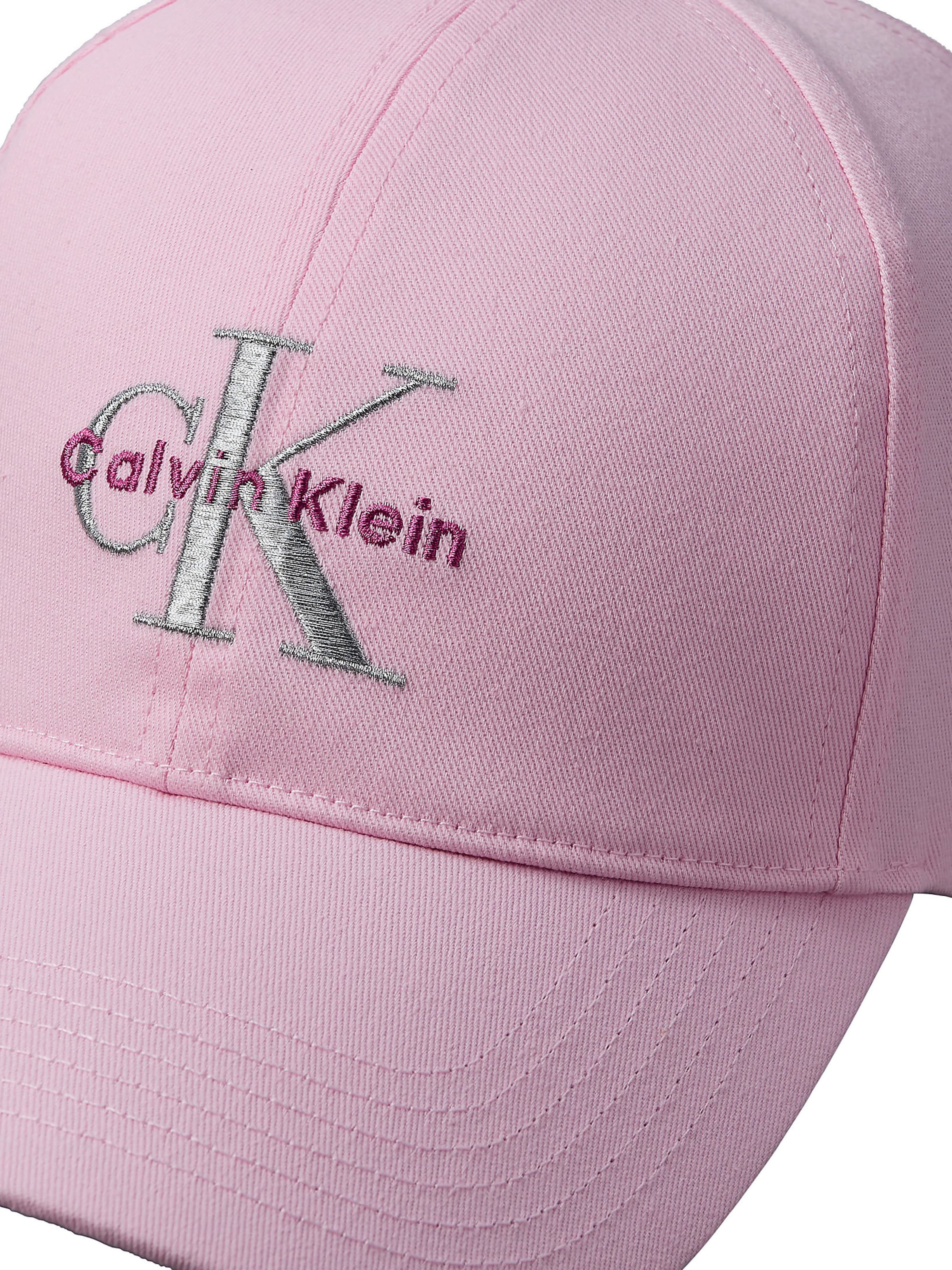 Calvin Klein Cap in Pink