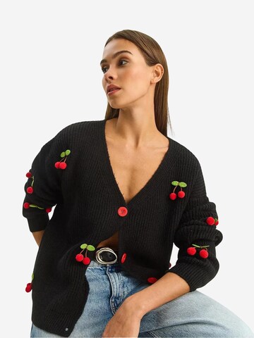 Bianco Lucci Strickjacke in Schwarz