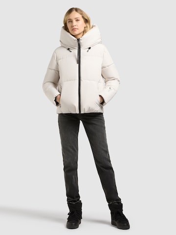 Veste d’hiver 'Audrey2' khujo en blanc