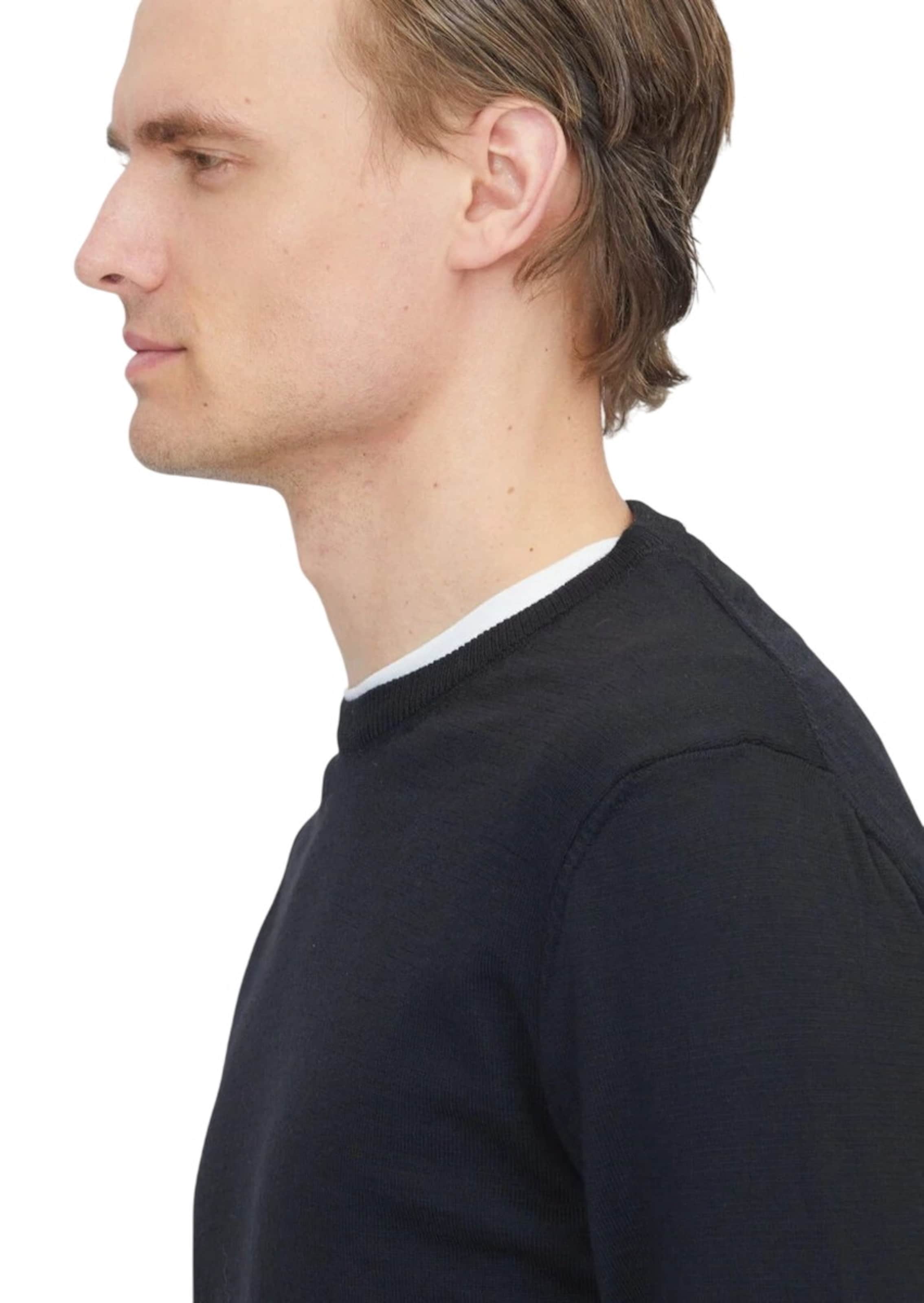 Ramsey Sweater in Black